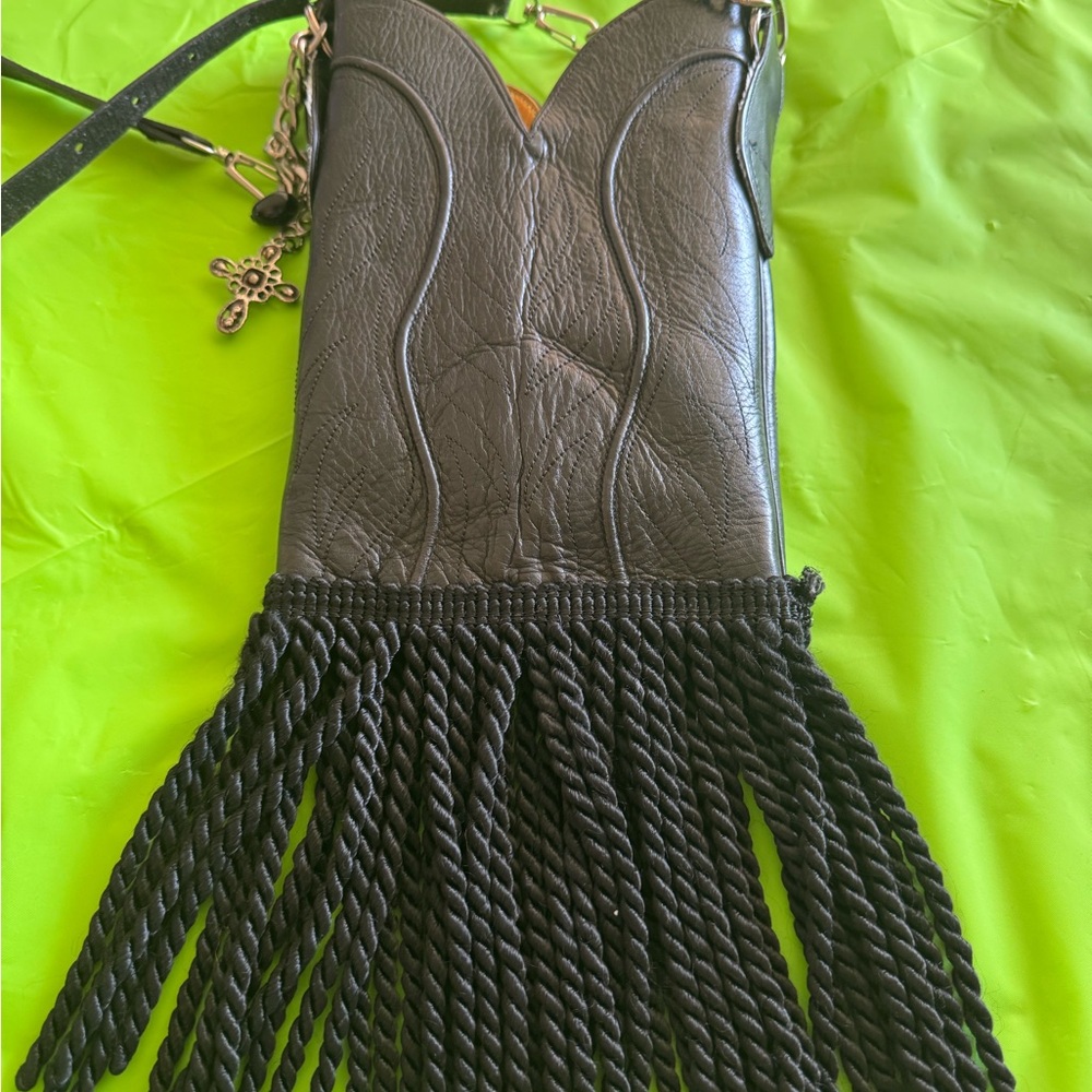 Nocona Cowboy Boot Leather Western
Fringe Bag - Picture 10 of 14